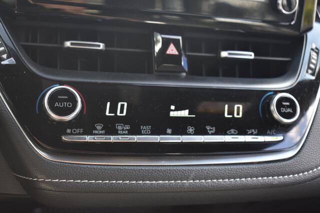 Toyota COROLLA Touring Sports 1.8 Hybrid Business 1e Eigenaar | 100% Toyota Onderhouden | Trekhaak | Carplay Navi | 12 mnd BOVAG garantie | Whatsapp 06-53188999