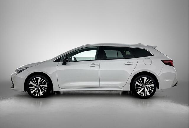 Toyota COROLLA Touring Sports Hybrid 140 Dynamic | Parkeersensoren V+A | Stoelverwarming | Onderweg-naar-dealer