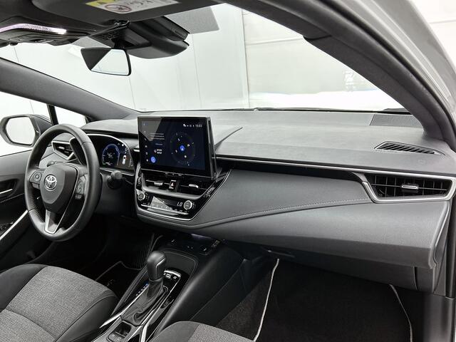 Toyota COROLLA Touring Sports Hybrid 140 Dynamic | Parkeersensoren V+A | Stoelverwarming | Onderweg-naar-dealer