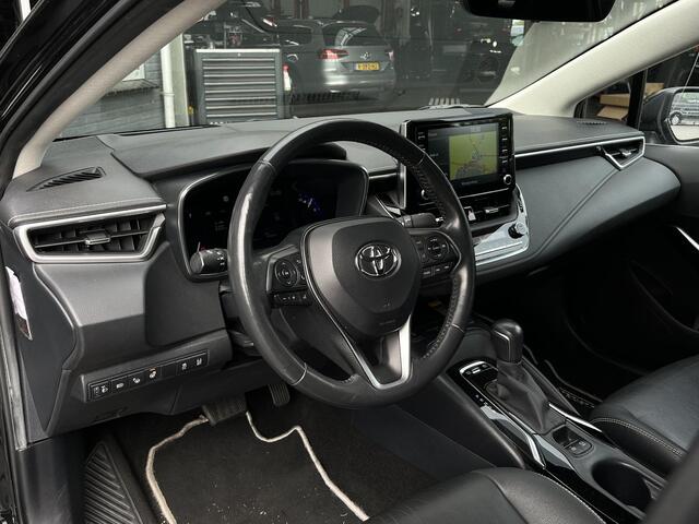Toyota COROLLA 1.8 Hybrid Executive HUD, Stoel/Stuurwiel verwarming, ACC