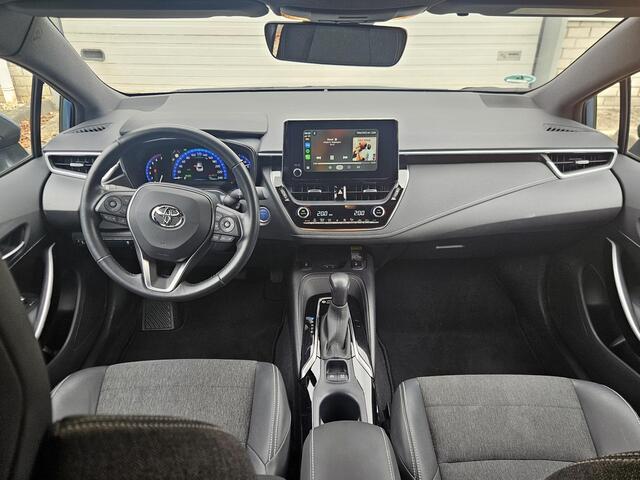 Toyota COROLLA 1.8 Hybrid Dynamic / Dealer onderhouden / 1e Eigenaar / Apple Carplay & Android Auto / Achteruitrijcamera & sensoren /