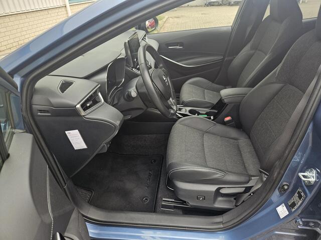 Toyota COROLLA 1.8 Hybrid Dynamic / Dealer onderhouden / 1e Eigenaar / Apple Carplay & Android Auto / Achteruitrijcamera & sensoren /
