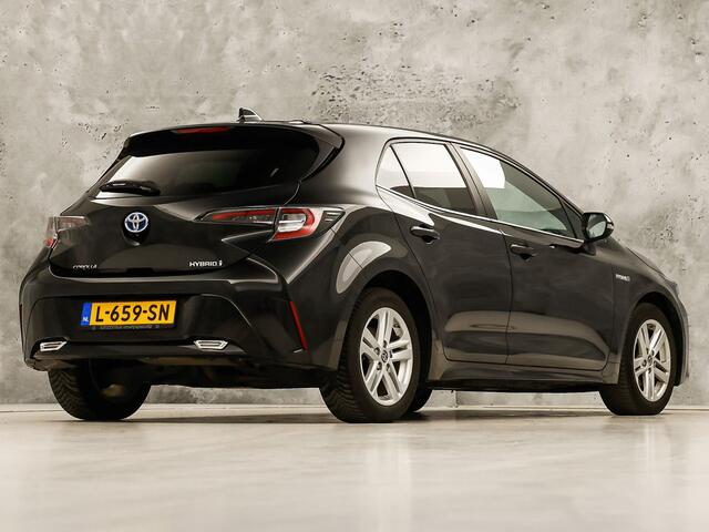 Toyota COROLLA 1.8 Hybrid Sport Automaat (VIRTUAL COCKPIT, APPLE CARPLAY, CAMERA, STUUR/STOELVERWARMING, SPORTSTOELEN, ADAPTIVE CRUISE, ZWART HEMEL, NIEUWE APK, NIEUWSTAAT)