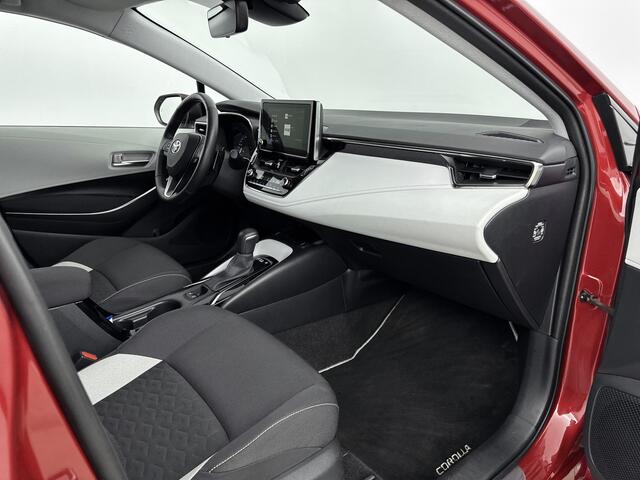 Toyota COROLLA Touring Sports 2.0 Hybrid Dynamic | Voorruit-Stuur-Stoelverwarming | Blindspot | Parkeersensoren V+A |