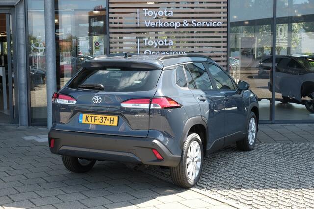 Toyota COROLLA Cross Hybrid 140 Active Automaat | Safety Pack | Apple Carplay / Android auto | Blind Spot Monitor (BSM) | Intelligente parkeersensoren voor en achter met remfunctie voor objecten en voertuigen | Rear Cross