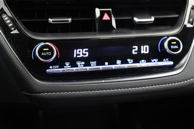 Toyota COROLLA Touring Sports 1.8 Hybrid Active - Carplay, Camera, Cruise, Clima