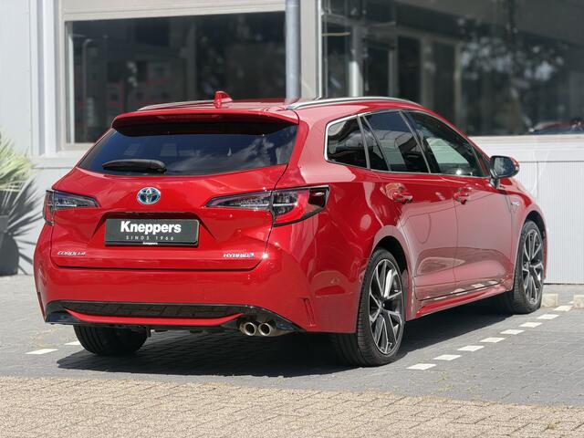 Toyota COROLLA Touring Sports 2.0 Hybrid Business Plus | GEEN AFLEVERKOSTEN | Trekhaak, Dodehoekdetectie, Elektrische achterklep