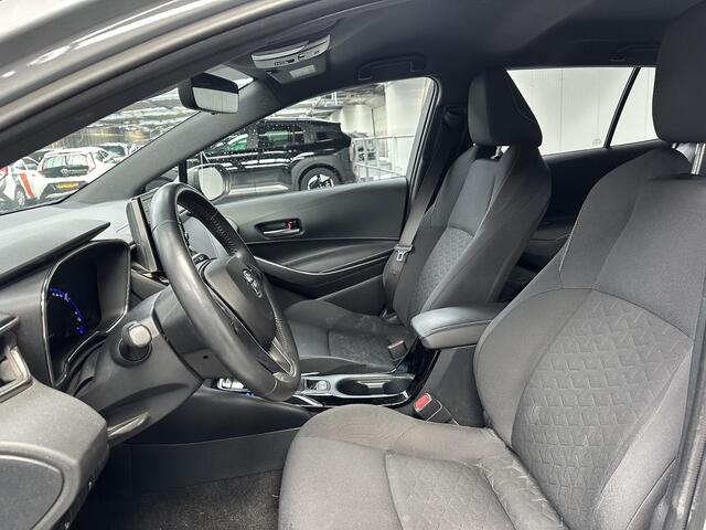Toyota COROLLA Touring Sports 1.8 Hybrid Business Intro