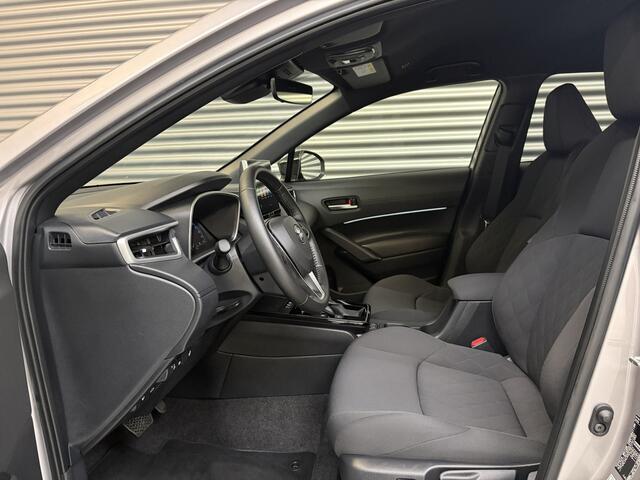 Toyota COROLLA Cross Hybrid 2.0 180 PK STYLE/EL A KLEP/DODE HOEK/PDC/CAM/ENZ
