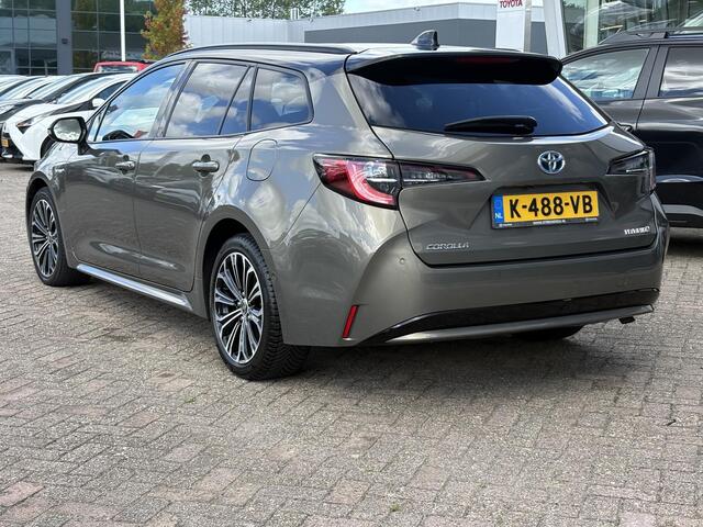 Toyota COROLLA Touring Sports 1.8 Hybrid Executive