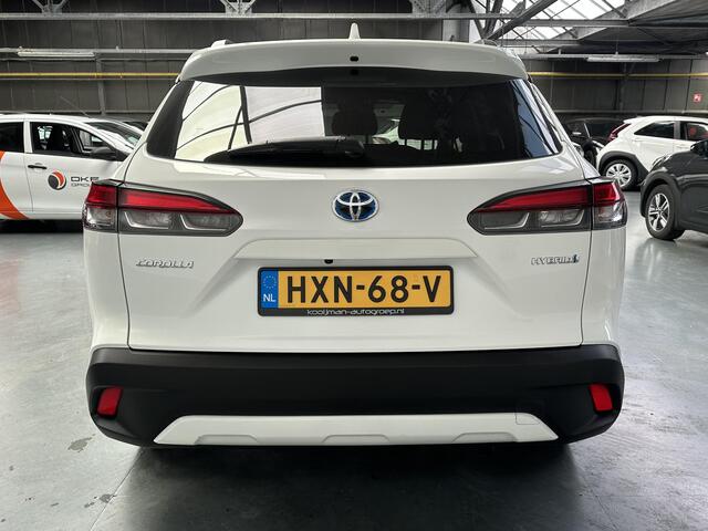 Toyota COROLLA Cross Hybrid 140 Dynamic edition Parkeersensoren, navigatie Apple CarPlay/Android Auto, elektr. achterklep, adaptieve cruise control, keyless