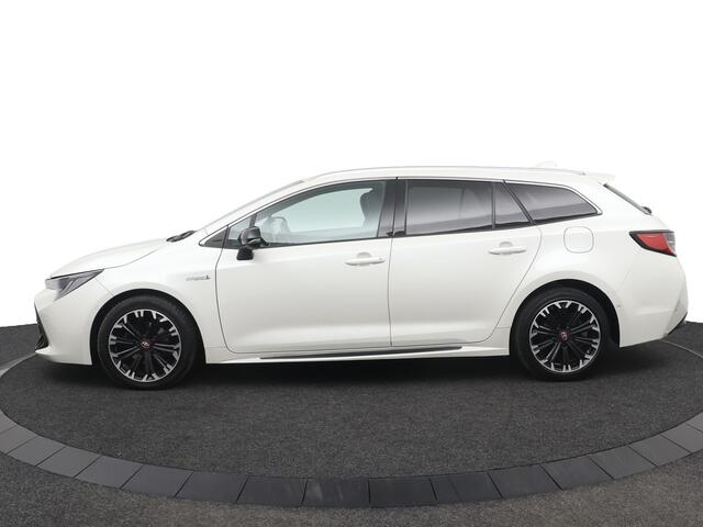 Toyota COROLLA Touring Sports 1.8 Hybrid GR-Sport | Keyless | Parkeersensoren | Stoelverwarming | Dealeronderhouden |