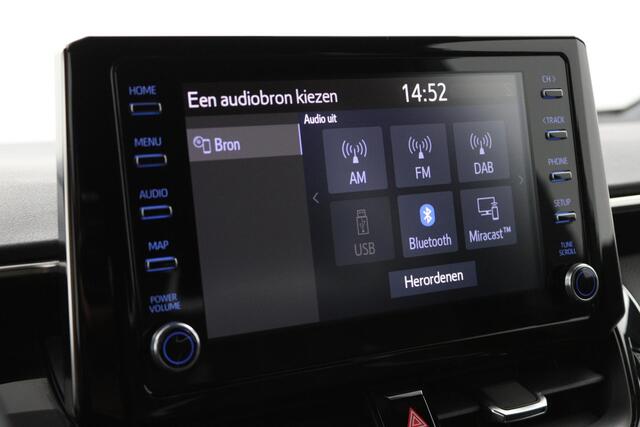 Toyota COROLLA Touring Sports 1.8 Hybrid GR-Sport | Keyless | Parkeersensoren | Stoelverwarming | Dealeronderhouden |