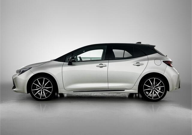 Toyota COROLLA Hybrid 140 GR Sport | Navigatie | PDC | Keyless Entry |
