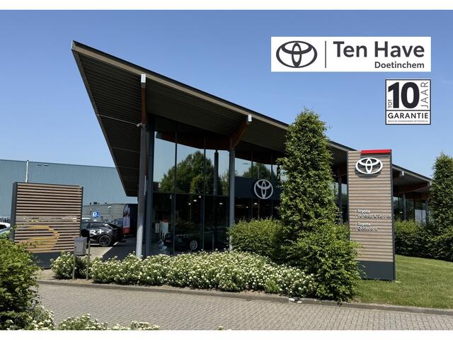 Toyota COROLLA Touring Sports 2.0 Hybrid First Edition automaat | Apple Carplay / Android auto | 17" lichtmetalen velg | Toyota Touch® 2 Go Plus navigatiesysteem | Regensensor | Mistlampen voor | Automatisch inklapbare en verwarmb
