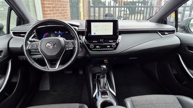 Toyota COROLLA Touring Sports 1.8 Hybrid Dynamic, Trekhaak, Stoelverwarming, NL Auto!
