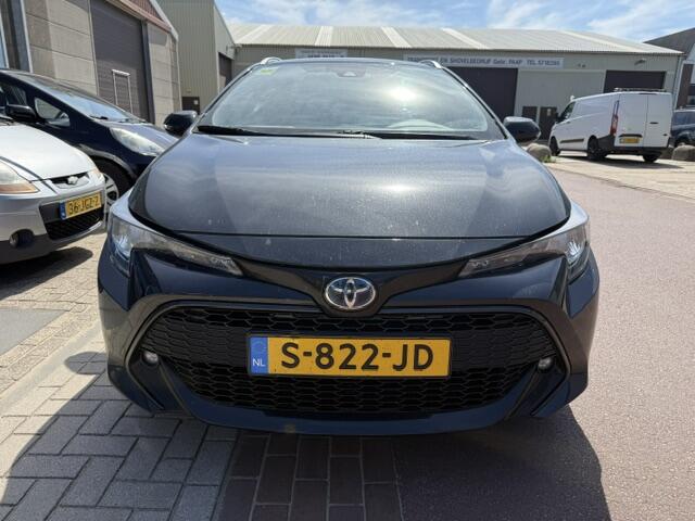 Toyota COROLLA Touring Sports 1.8 Hybrid Business Plus bj. 2023 BTW auto Nieuwe Yokohama All Season banden, accu en remmen voor (schijven en blokken).