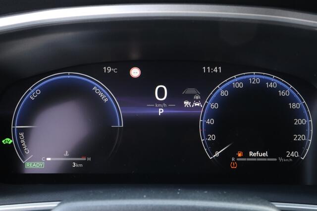 Toyota COROLLA Cross Hybrid 140 Dynamic | Stoel/Stuur verwarming | Dodehoek Detectie | Elek. Klep