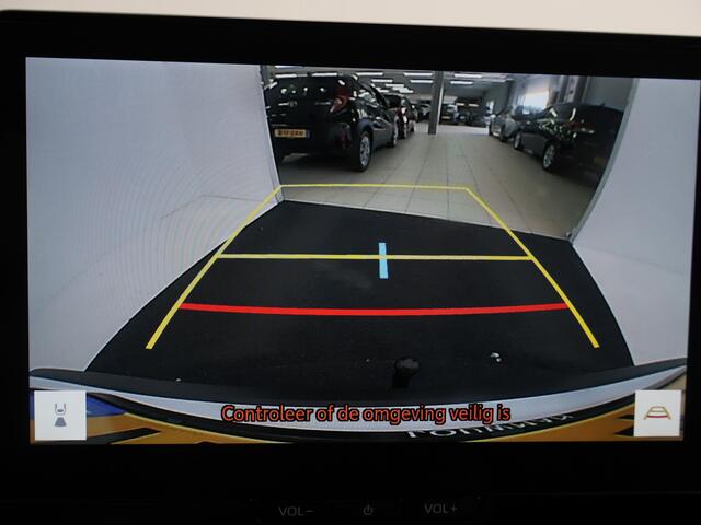 Toyota COROLLA Cross Hybrid 140 Style | NL dealeronderhouden | Trekhaak | LM velg