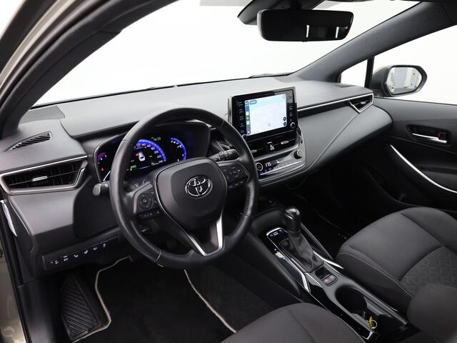 Toyota COROLLA Touring Sports 1.8 Hybrid Dynamic | Keyless | Trekhaak | Stuur & Stoel verwarming | Prijs Rijklaar!!