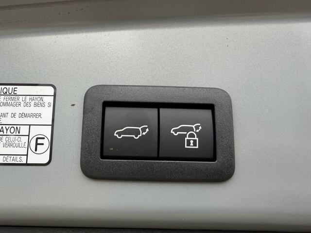 Toyota COROLLA Cross Hybrid 140 Style NL Auto Dealer Onderhouden BSM PDC Cruise