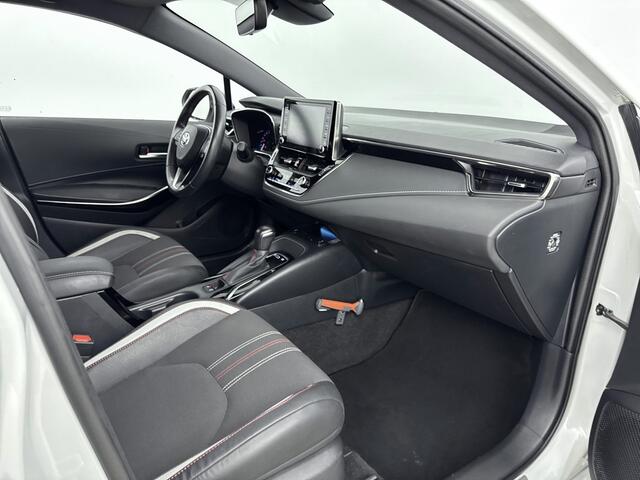 Toyota COROLLA Touring Sports 1.8 Hybrid GR-Sport Apple Carplay/Android Auto | Lichtmetalen velgen 17" | Parkeersensor voor en achter