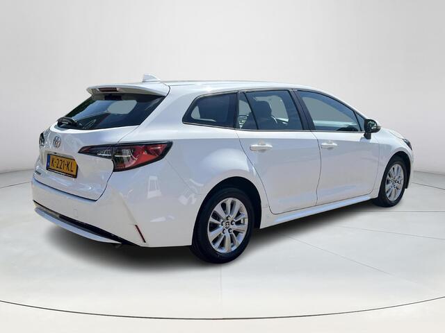 Toyota COROLLA Touring Sports 1.2 Turbo Comfort | Airconditioning | Carplay | Licht metalen velgen | Parkeersensoren voor |