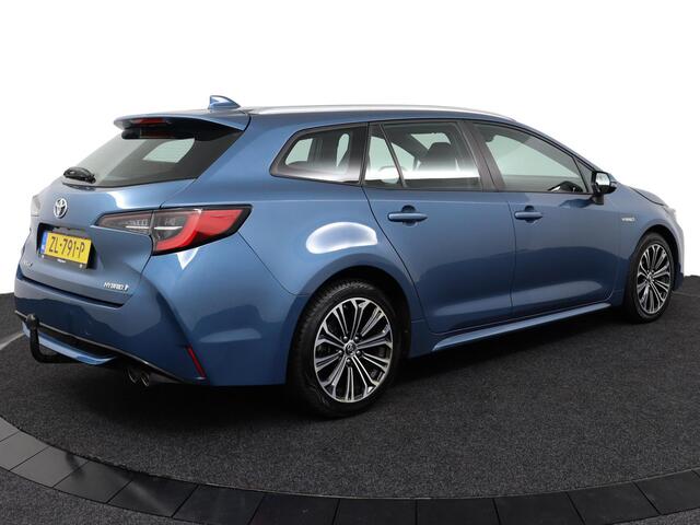 Toyota COROLLA Touring Sports 2.0 Hybrid First Edition | lm velgen | Trekhaak | Navigatie |
