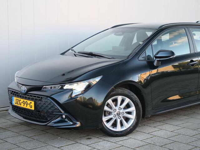 Toyota COROLLA Touring Sports 1.8 Hybrid 140pk CVT Active Apple Carplay / Camera / Winterpakket / Adaptive Cruise