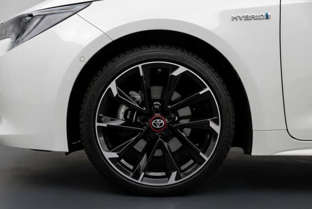 Toyota COROLLA Touring Sports 2.0 Hybrid GR-Sport Plus Panoramadak | JBL Sound | HUD