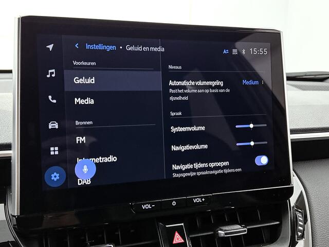 Toyota COROLLA Cross Hybrid 200 Style | Trekhaak afneembaar | Half lederen bekleding | Stoelverwarming | Dodehoek detectie | Parkeersensoren voor+achter | Elektrische achterklep |