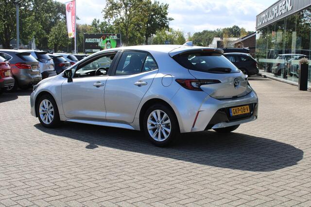 Toyota COROLLA Hybrid 140 Active