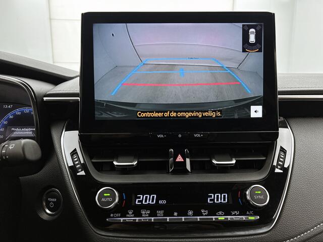Toyota COROLLA Touring Sports Hybrid 200 Executive | BTW voertuig | JBL | Head-Up Display | Dodehoek detectie | Parkeersensoren voor+achter | Lederen bekleding | Stoel+stuurverwarming | Navigatie | Apple CarPlay/Android Auto | Cruise Control