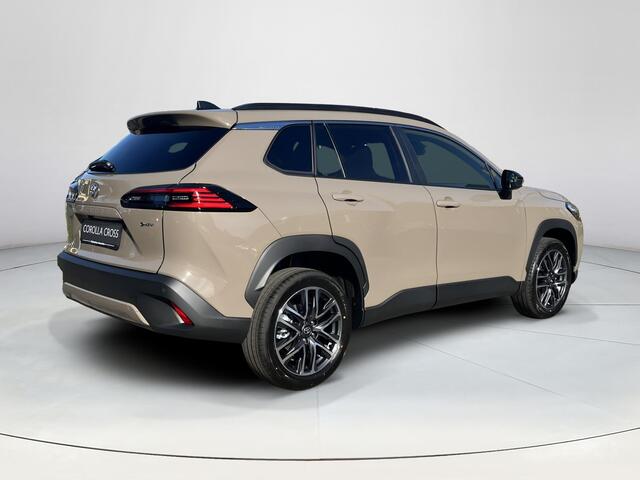 Toyota COROLLA Cross Hybrid 140 Dynamic | Mud Bath metallic | Nieuw uit voorraad leverbaar |