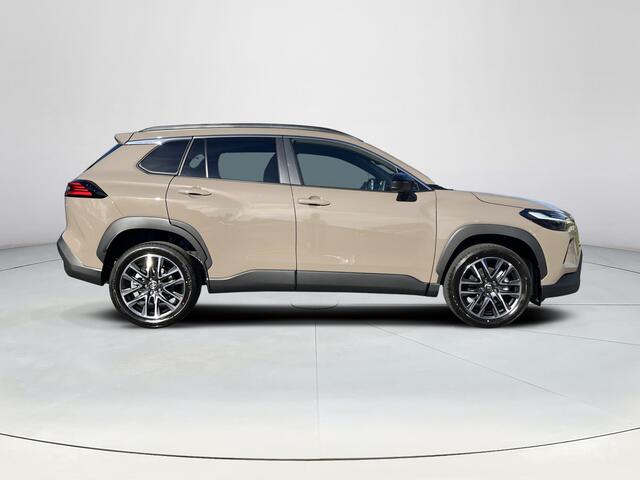 Toyota COROLLA Cross Hybrid 140 Dynamic | Mud Bath metallic | Nieuw uit voorraad leverbaar |