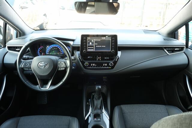 Toyota COROLLA Touring Sports 1.8 Hybrid Dynamic Automaat | Apple CarPlay & Android Auto | Smart Entry | 17" lichtmetalen velgen design 'Dynamic' (Hatchback & Touring Sports) | 7 inch digitaal instrumentenpaneel | Toyota Touch® 2