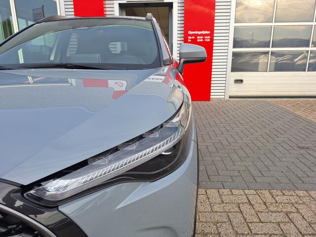 Toyota COROLLA Cross 2.0 Hybrid Style Limited met trekhaak