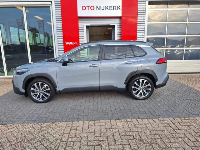 Toyota COROLLA Cross 2.0 Hybrid Style Limited met trekhaak