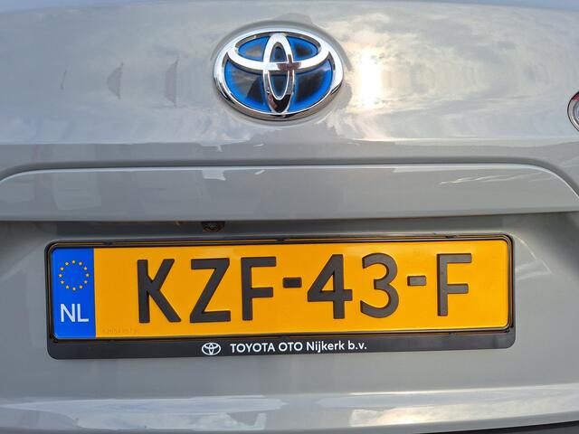 Toyota COROLLA Cross 2.0 Hybrid Style Limited met trekhaak