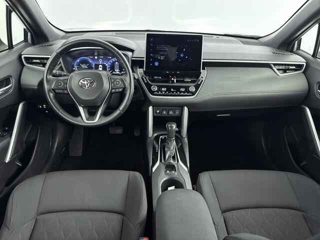 Toyota COROLLA Cross Hybrid 140 Dynamic | Parkeersensoren V+A | Stuur-Stoelverwarming |