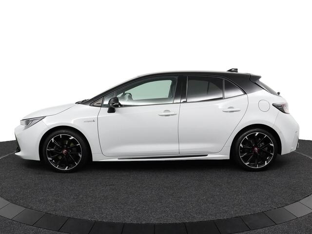 Toyota COROLLA 2.0 Hybrid GR-Sport Plus | Apple Carplay/Android Auto | Stoelverwarming | Navigatie |