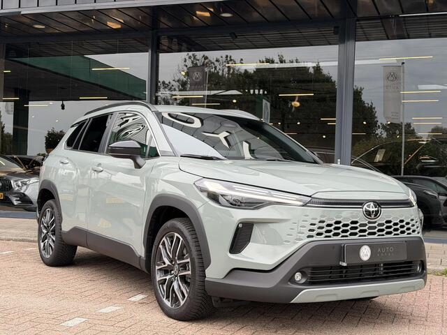 Toyota COROLLA Cross Hybrid 140 Dynamic DODEHOEK DETECTIE | LANE ASSISTENT | ACHTERUIT RIJ CAMERA | NEDERLANDSE AUTO | LED PAKKET | NAVIGATIE | DAB RADIO | ADAPTIVE CRUISECONTROL| PARKEERSENSOREN | STOEL / STUUR VERWARMING |
