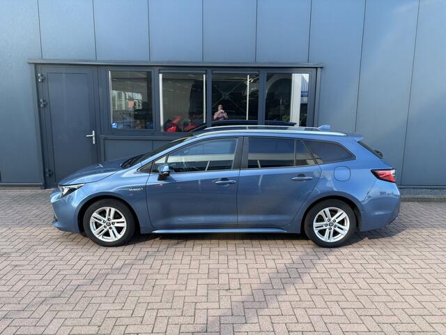 Toyota COROLLA Touring Sports 1.8 Hybrid Business Plus KEYLESS/CAMERA/ADAPT.CRUISE/PDC