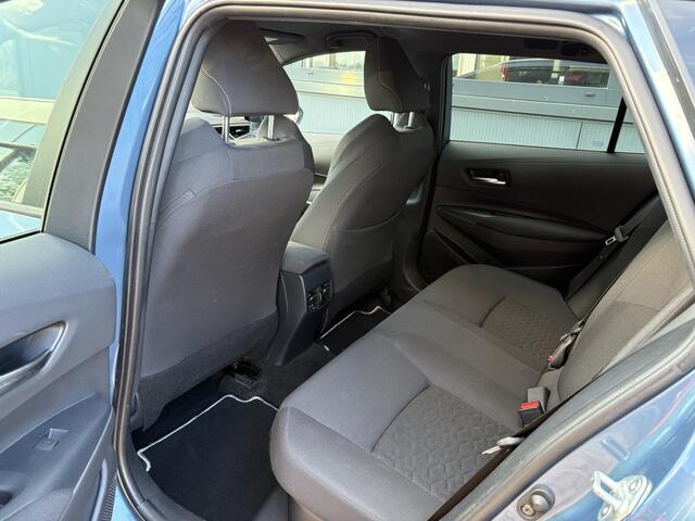 Toyota COROLLA Touring Sports 1.8 Hybrid Business Plus KEYLESS/CAMERA/ADAPT.CRUISE/PDC