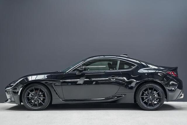 Toyota GR86 235pk 2.4 Premium AUTOMAAT |Apple Carplay|blind spot|sportstoelen|camera|bluetooth|cruise control|stoelverwarming|LED-verlichting|18"|