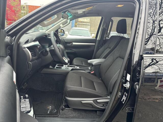 Toyota HI-LUX HiLux 2.4 D-4D Double Cab Professional Van | Grijs Kenteken | Direct Leverbaar |