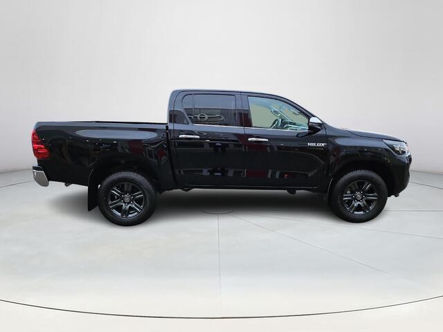 Toyota HI-LUX HiLux 2.4 D-4D Double Cab VAN Professional Premium