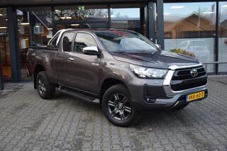 toyota-hi-lux-2.8-d-4d-x-tra-cab-pr