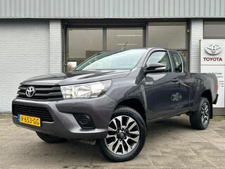toyota-hi-lux-hilux-2.4-d-4d-f-xtra