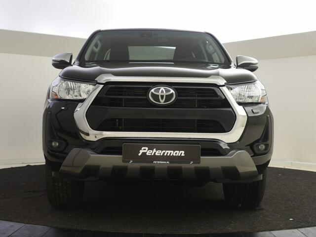Toyota HI-LUX 2.4 D-4D XC Xtra Cab Professional